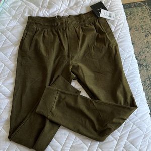 Beyond Yoga Freefit Easy Jogger